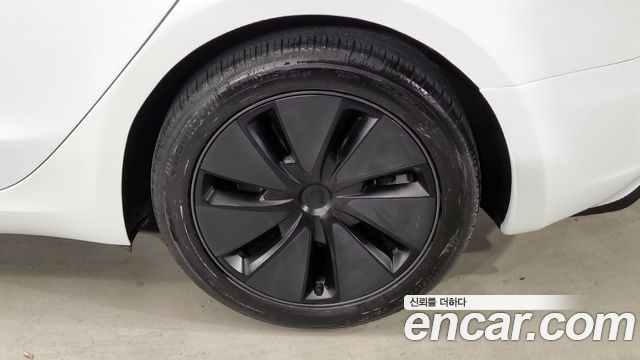 Tesla Model 3 Premium Long Range RWD - фото 4