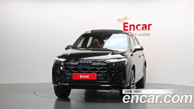 Audi SQ7 4.0 TFSI Quattro - фото 2