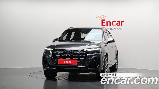Audi SQ7 4.0 TFSI Quattro - фото 2