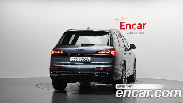 Audi SQ7 4.0 TFSI Quattro - фото 3