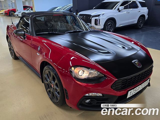 Fiat 124 Spider 1.4 Abarth - фото 0