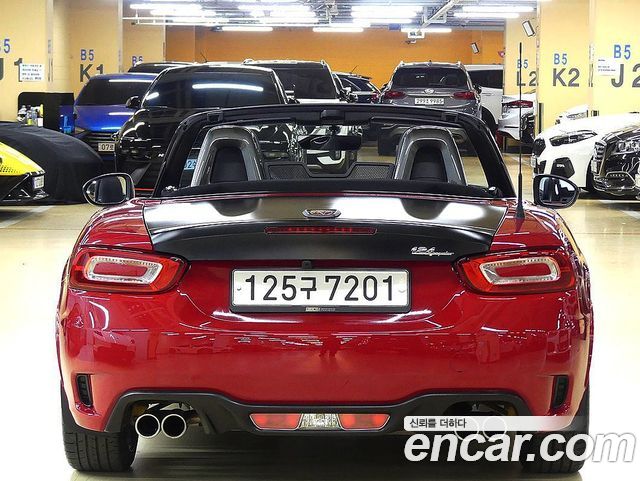 Fiat 124 Spider 1.4 Abarth - фото 4