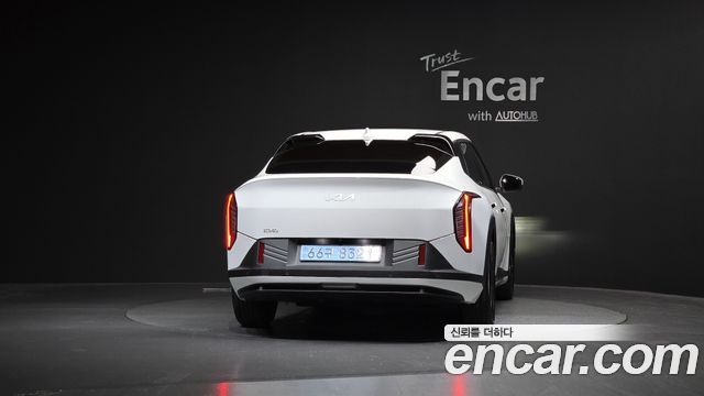 Kia EV4 Long Range 2WD Air - фото 3