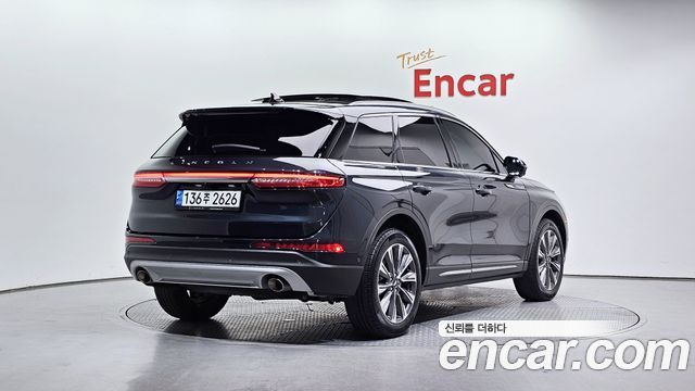 Lincoln Corsair 2.0 Reserve AWD - фото 1