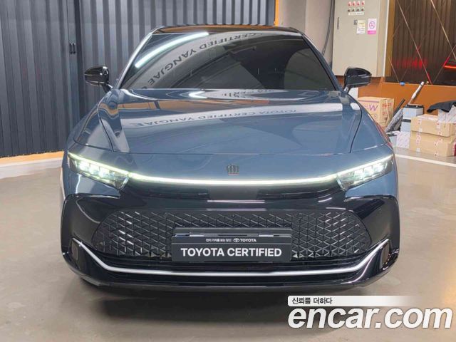 Toyota Crown Crossover 2.4 4WD Dual Boost HYbrid - фото 2