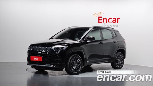 Jeep Compass 2-го поколения S 2.4 AWD - фото 0