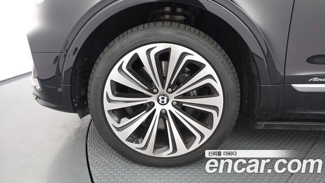 Bentley Bentayga 4.0 V8 Azure - фото 4