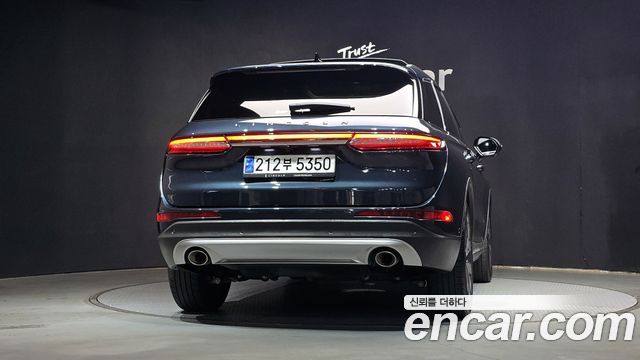 Lincoln Corsair 2.0 Reserve AWD - фото 3