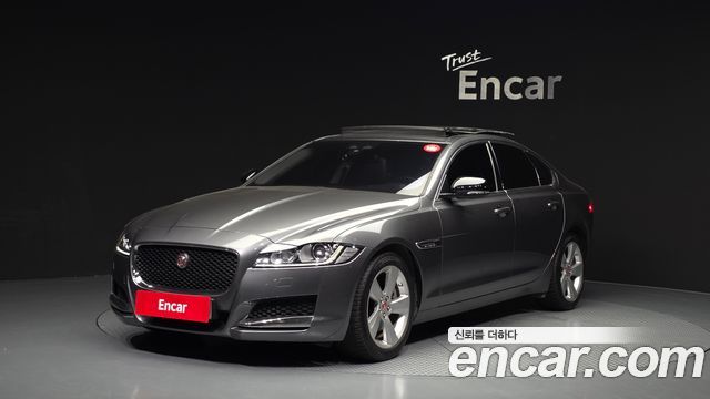 Jaguar XF X260 20d Prestige - фото 0