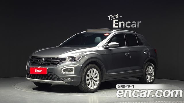 Volkswagen T-Roc 2.0 TDI Premium - фото 0