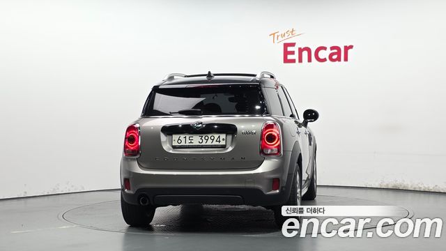 Mini Countryman Standard 2nd - фото 3