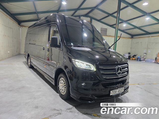 Mercedes-Benz Sprinter 3.0 Diesel W907 - фото 0