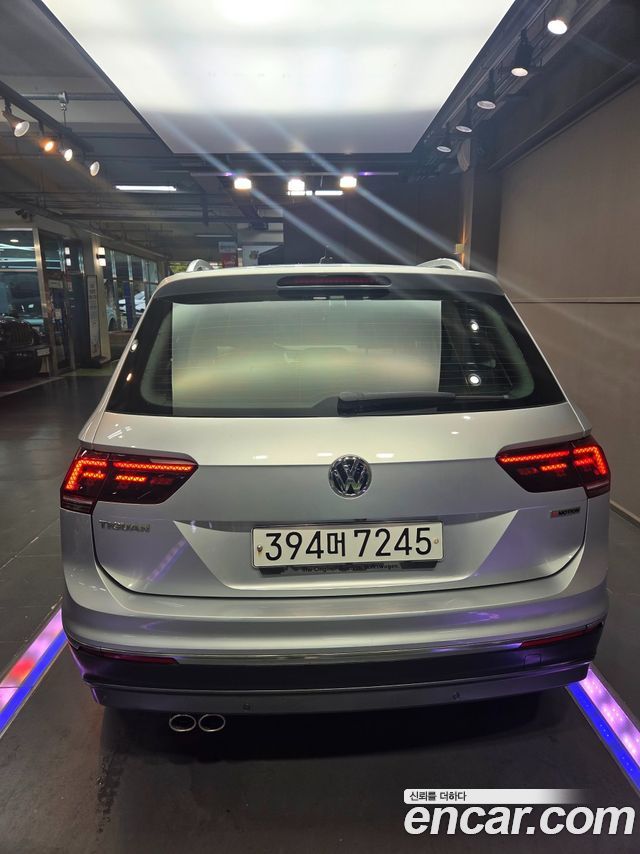 Volkswagen Tiguan 2-го поколения 2.0 TDI 4Motion Prestige - фото 3