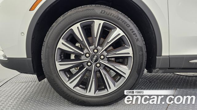Lincoln Corsair 2.0 Reserve AWD - фото 4