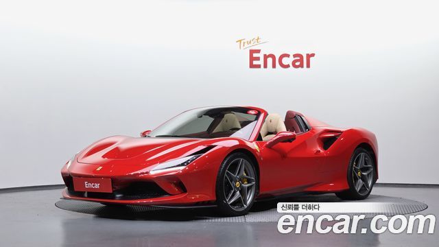 Ferrari F8 Spider 3.9 V8 - фото 0