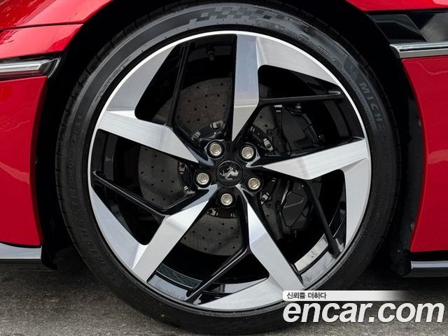 Ferrari 12 Cilindri Spider 6.5 V12 - фото 4