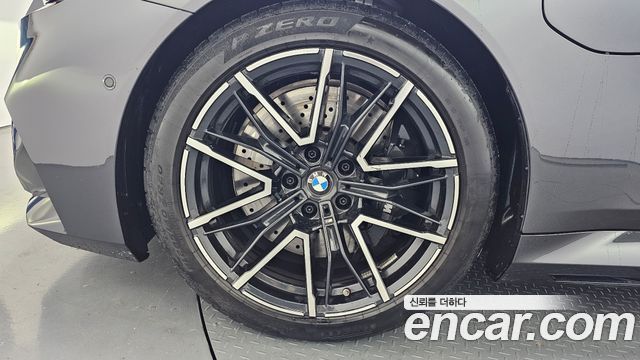 BMW M5 G90 M5 Sedan - фото 4