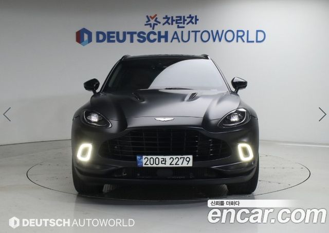 Aston Martin DBX 4.0 V8 - фото 2