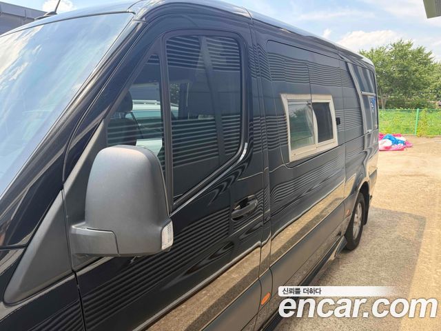 Mercedes-Benz Sprinter 3.0 Diesel W907 - фото 1