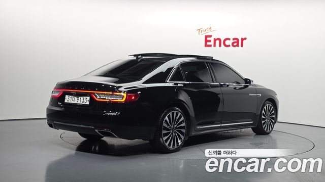 Lincoln Continental 10-го поколения 3.0 Black Label AWD - фото 1