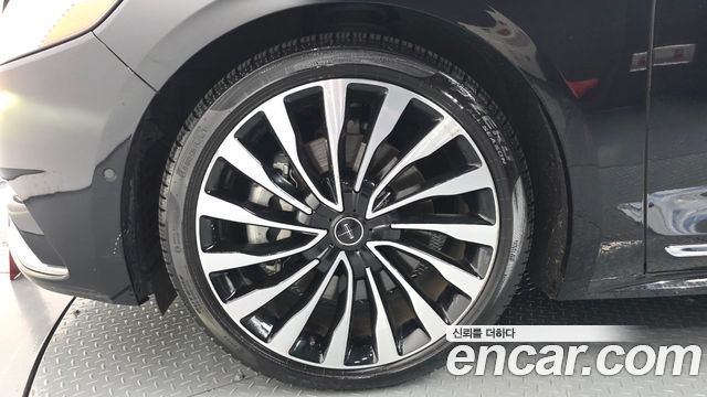 Lincoln Continental 10-го поколения 3.0 Black Label AWD - фото 4