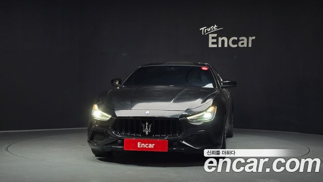 Maserati Ghibli 3.0 Diesel 3rd - фото 2