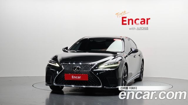 Lexus LS 500h 5-го поколения 3.5 Platinum AWD - фото 1