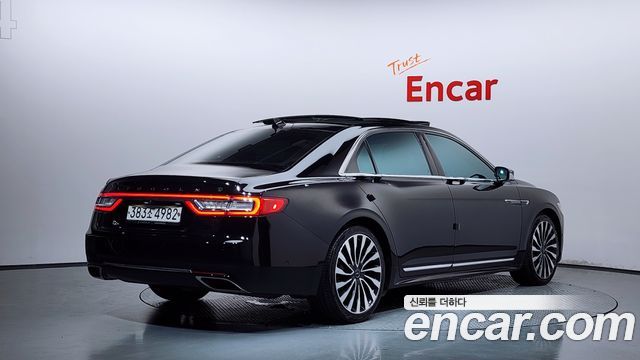 Lincoln Continental 10-го поколения 3.0 Black Label AWD - фото 1