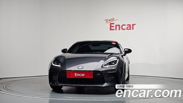Toyota 86 GR86 2.4 Premium - фото 2
