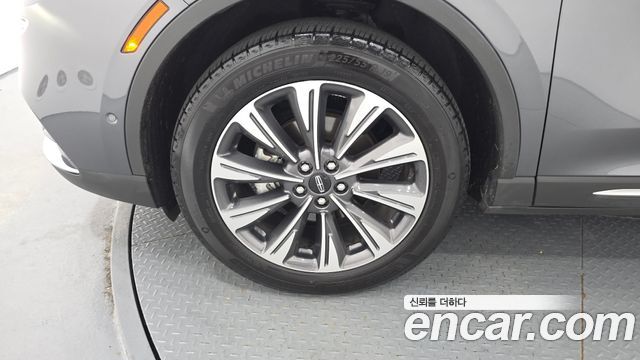 Lincoln Corsair 2.0 Reserve AWD - фото 4
