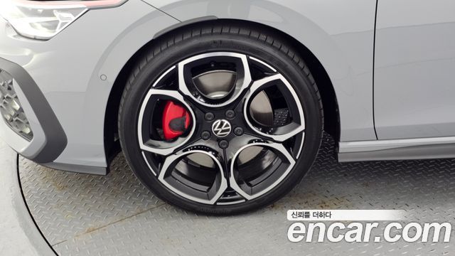 Volkswagen Golf 8-го поколения 2.0 GTI - фото 4