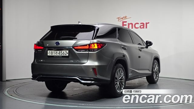 Lexus RX 450h 4-го поколения Executive - фото 1