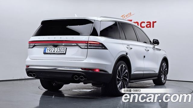 Lincoln Aviator 2-го поколения 3.0 Reserve AWD - фото 1