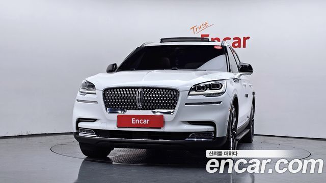 Lincoln Aviator 2-го поколения 3.0 Reserve AWD - фото 2