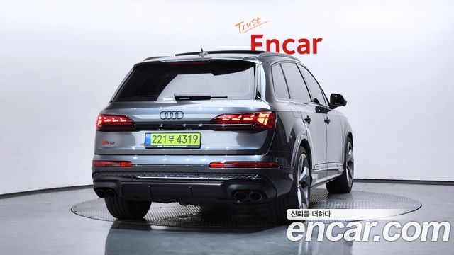 Audi SQ7 4.0 TFSI Quattro - фото 3