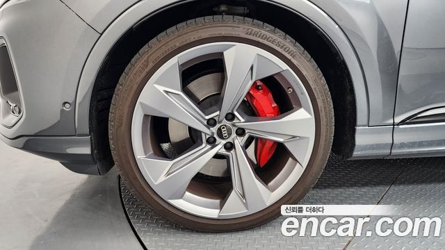 Audi SQ7 4.0 TFSI Quattro - фото 4