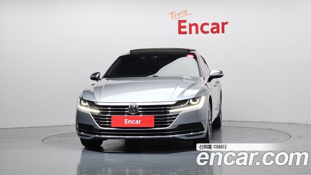 Volkswagen Arteon 2.0 TDI Premium - фото 2
