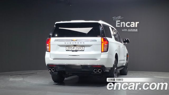 Chevrolet Surburban 6.2 - фото 3