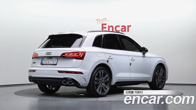 Audi SQ5 FY 3.0 TFSI Quattro - фото 1