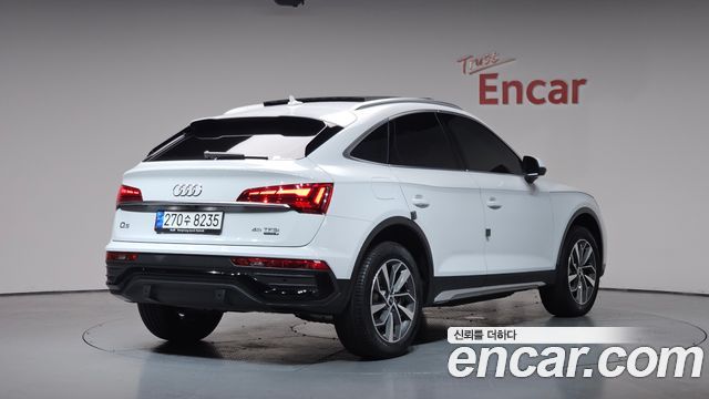 Audi Q5 FY 45 TFSI Quattro Sportback - фото 0