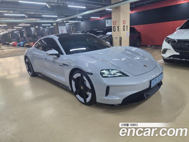 Porsche Taycan GTS - фото 1