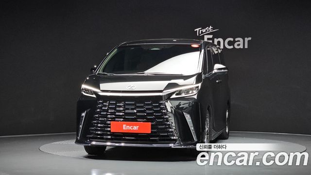Lexus LM 2-го поколения 500h Executive - фото 2