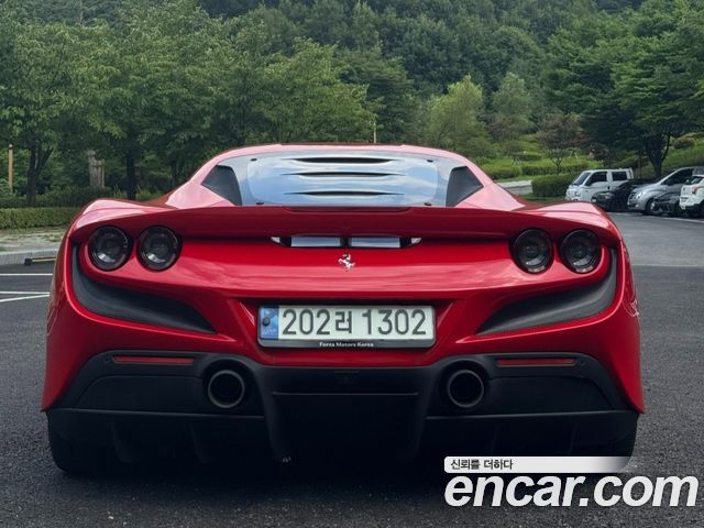 Ferrari F8 Tributo 3.9 V8 - фото 2