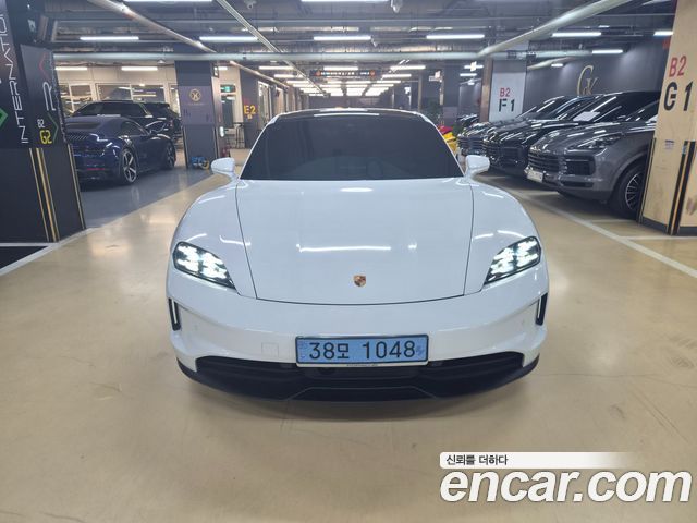 Porsche Taycan 4S - фото 2