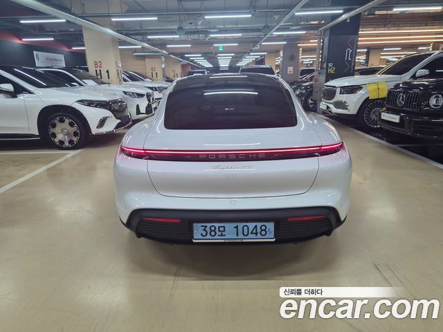 Porsche Taycan 4S - фото 3