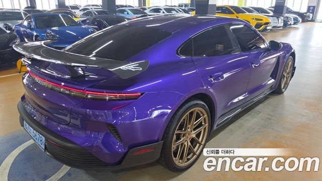 Porsche Taycan Turbo GT Weissach pack - фото 1