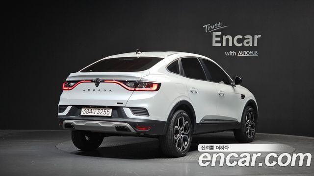 Renault Samsung Arkana 1.6 E-TECH Iconic - фото 1