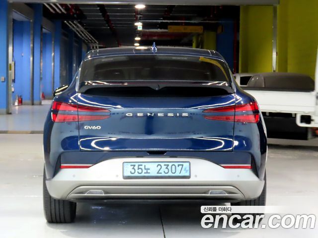 Genesis GV60 Standard - фото 2