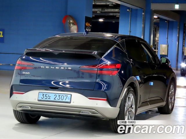 Genesis GV60 Standard - фото 3