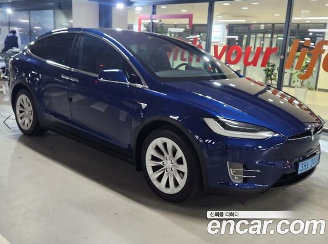 Tesla Model X Long Range - фото 1
